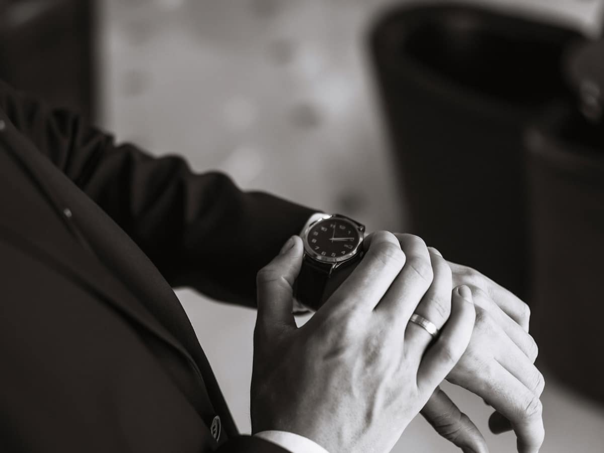 Best watches for bride and groom Which one to choose?