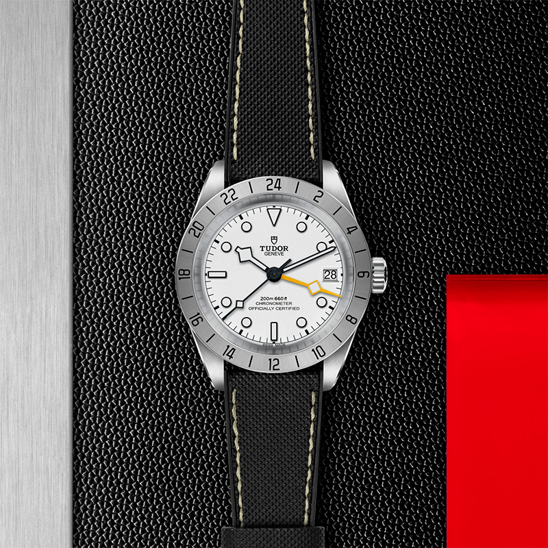 Tudor Black Bay Pro M79470-0006 Bezel