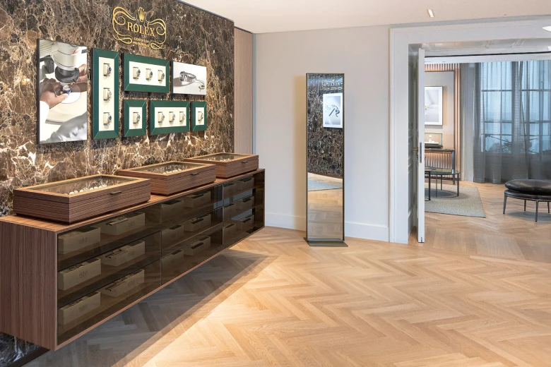 rolex cpo contact cover portrait