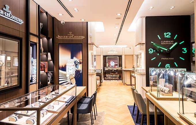 Duo boutique Jaeger and Panerai