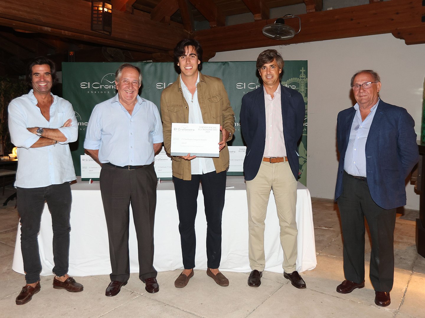 2º clasificado, categoría scratch. De izquierda a derecha: álvaro sanchís, enrique sanchís, juan murube pemán, gonzalo píñar goizueta y carlos sanchís.